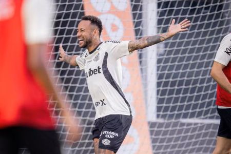 Neymar, meia-atacante do Santos