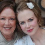 Após morte da mãe, Nicole Kidman quer ser doula da morte; entenda função