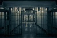 Mato Grosso proíbe visitas íntimas a condenados por feminicídio, estupro e pedofilia