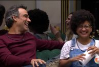BBB 26: Milena faz proposta inusitada para Tadeu Schmidt durante dinâmica