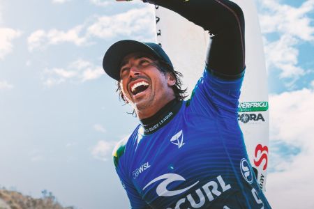 Miguel Pulo celebra título em Bells Beach 2026