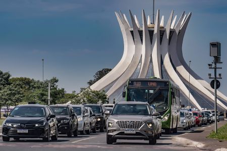 Veículos automotores, reboques e carrocerias cresceram 6,6%