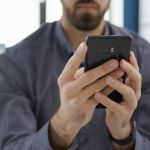 Ligações mudas que desligam sozinhas têm um motivo escondido; entenda