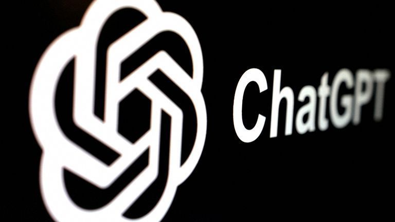 ChatGPT testa sistema para detectar extremismo e conectar usuários a ajuda especializada