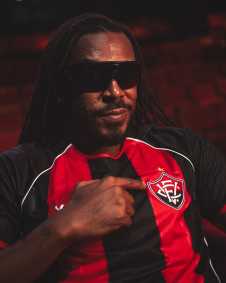 Nova camisa do Vitória fabricada pela Volt Sport