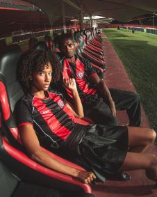 Nova camisa do Vitória fabricada pela Volt Sport