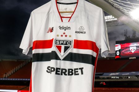 Camisa do São Paulo de 2026 no MorumBis