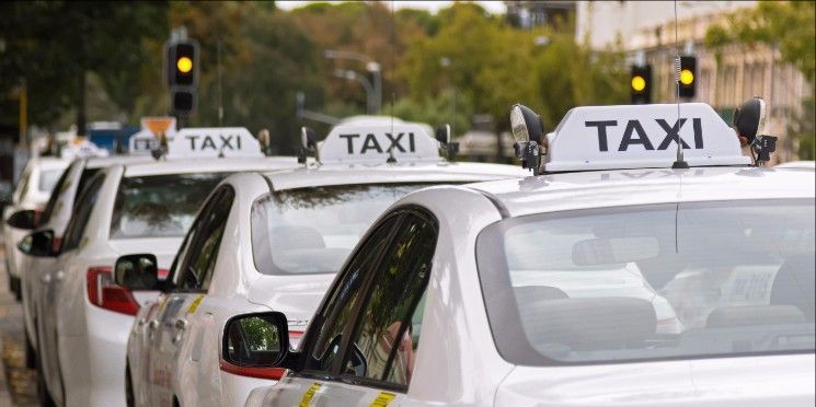 Governo lança programa de R$ 30 bi para financiar carros para táxis e apps