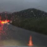 Batida entre caminhão-tanque e carro na BR-262 mata 4 na Zona da Mata de MG