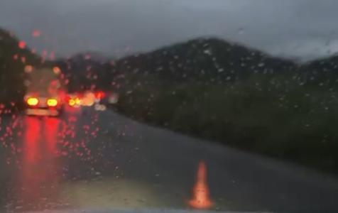 As quatro vítimas estavam no carro