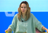 Emparedada, Ana Paula ganha prêmio surpresa no BBB 26