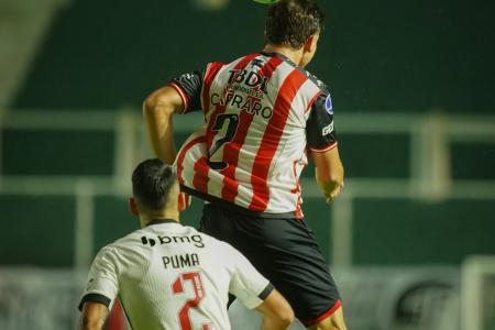 Partida na Argentina teve pouco brilho dos dois times