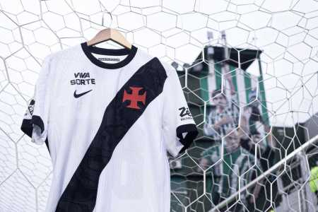 Vasco visita o Barracas na Argentina