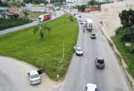 Mistério: carro bate na Via Expressa e motorista desaparece