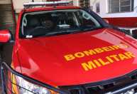 Carro cai em cima de mecânico durante manutenção na Grande BH