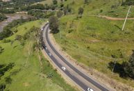 Rodovias do Sul de Minas têm interdições temporárias para poda de árvores