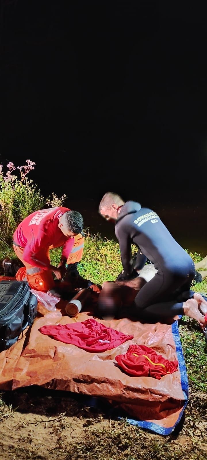 Homem é resgatado após afogamento em lagoa de Piranguinho