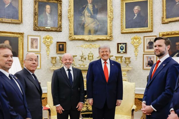 Situação do Pix, Copa e terras raras: saiba o que disse Lula sobre encontro com Trump