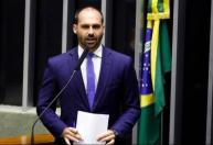 Eduardo Bolsonaro foi demitido do cargo de escrivão na PF pode decisão do Ministério da Justiça