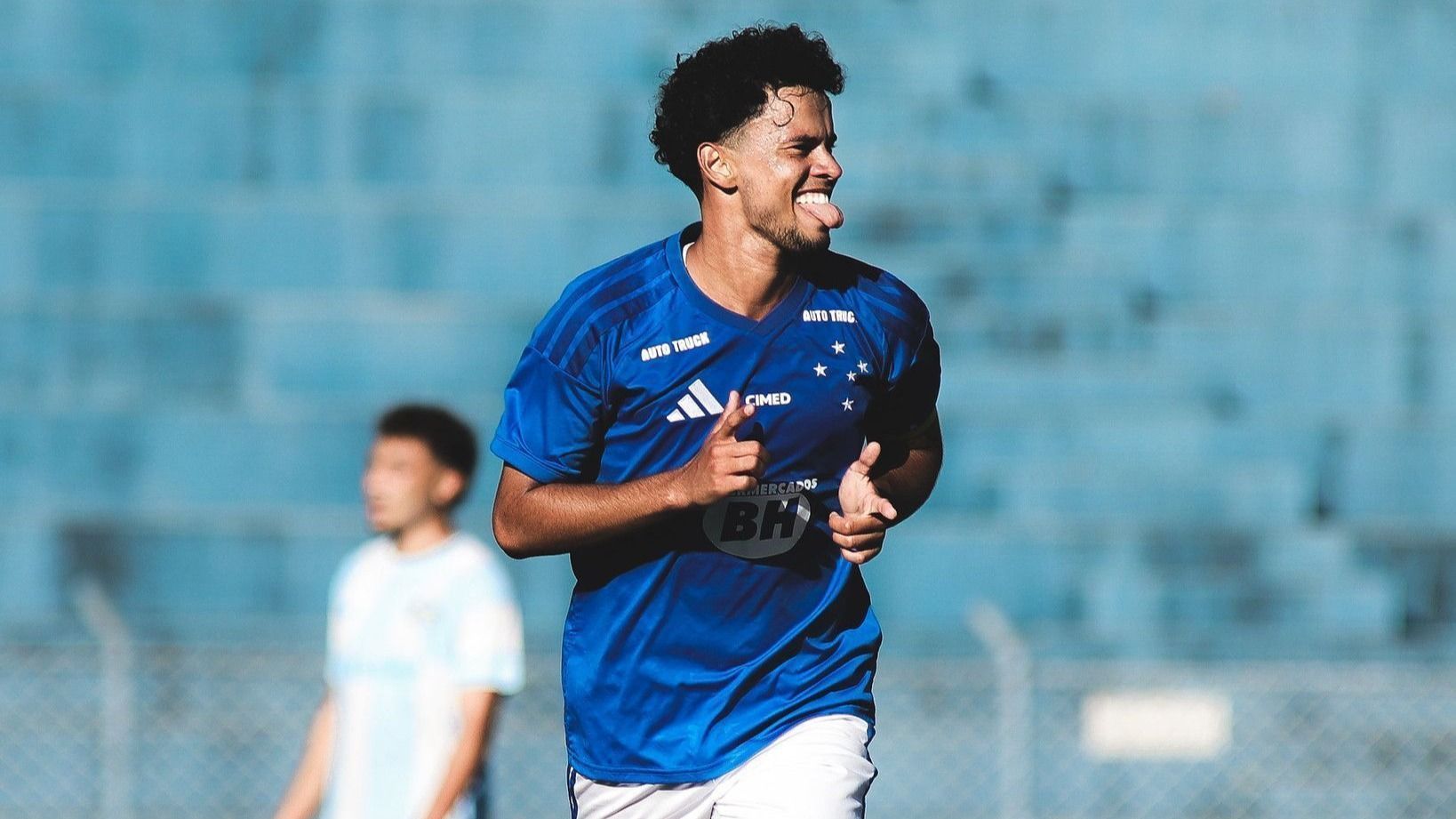 Rhuan Gabriel brilha, e Cruzeiro goleia Grêmio pelo Brasileirão Sub-20