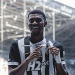 Atacante do Atlético iguala números de Hulk na temporada
