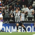 Volante do Atlético, Franco pode 'roubar' conquista histórica de Alonso