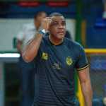 Clube mineiro renova contrato de treinador para disputa da Superliga Masculina