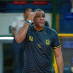 Clube mineiro renova contrato de treinador para disputa da Superliga Masculina