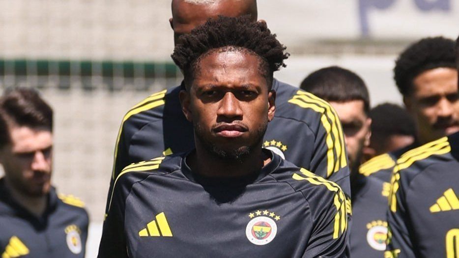 Alvo do Atlético, Fred faz balanço da temporada na Europa e indica futuro