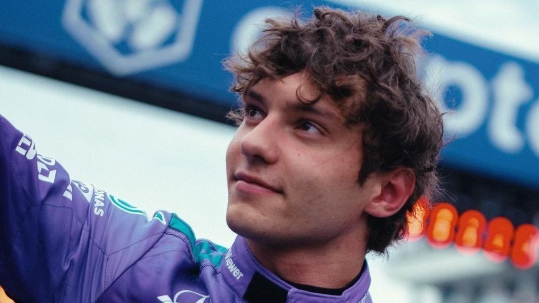 Antonelli se iguala a campeões da Fórmula 1 após triunfo em Miami