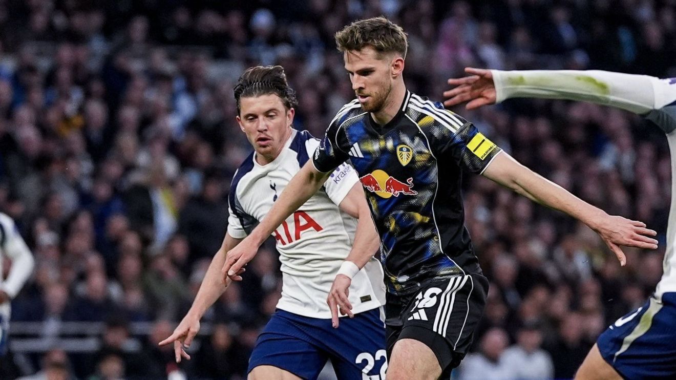 Tottenham empata com Leeds e segue ameaçado de rebaixamento na Premier League