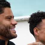 Fluminense: Hulk tem ‘resenha’ com Arana em chegada ao CT Carlos Castilho