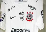 Corinthians sofre transferban por dívida pela contratação de meio-campista
