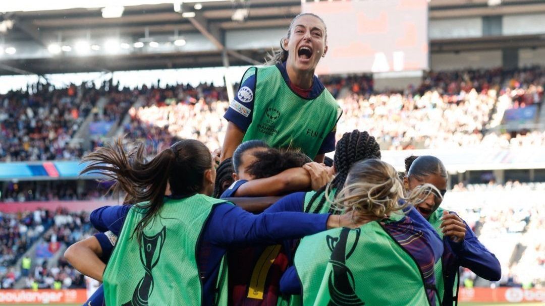 Barcelona goleia Lyonnes e conquista Champions Feminina pela 4ª vez