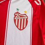 Villa Nova apresenta novos uniformes com homenagem a Nova Lima