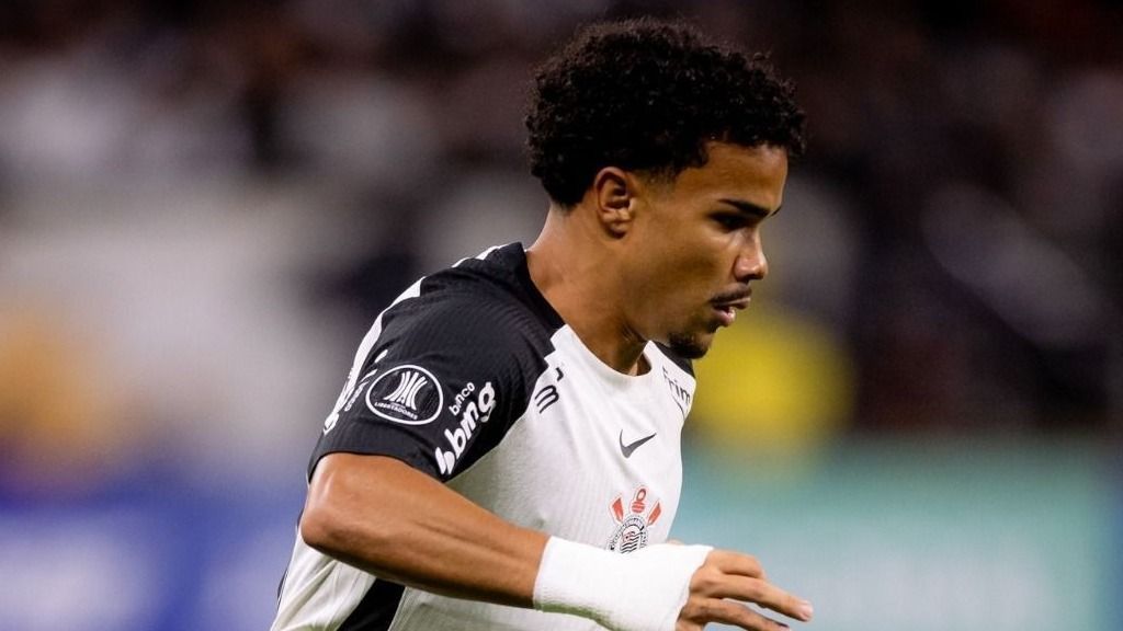 Jogador abre o coração após estreia na Libertadores pelo Corinthians: 'Sonho'