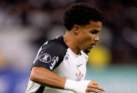Jogador abre o coração após estreia na Libertadores pelo Corinthians: 'Sonho'