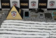 PM apreende armas e drogas em residência de Itapeva