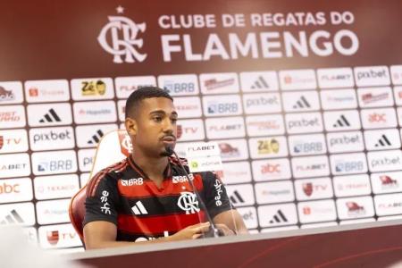 Em 2025, Samuel Lino foi a contratação mais cara do futebol brasileiro