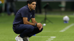 Abel Ferreira é enfático ao projetar arbitragem de Flamengo x Palmeiras