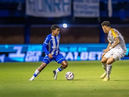 Avaí e Novorizontino ficaram no empate neste domingo (3)
