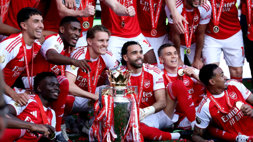 Arsenal comemora o título da Premier League 2025/26