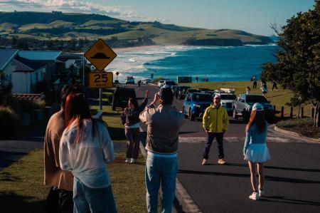 Rua Tasman Drive, na cidade de Gerringong, Austrália