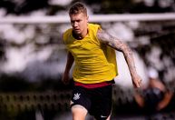 Volante do Corinthians avança em recuperação e se aproxima de retorno