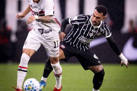 Matheusinho, lateral do Corinthians