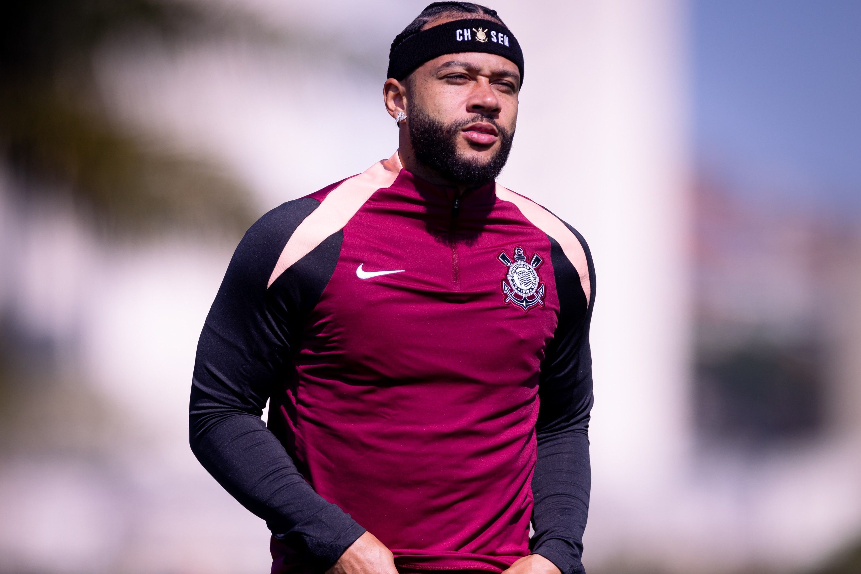 Memphis entra em último mês de contrato pelo Corinthians; veja cenário