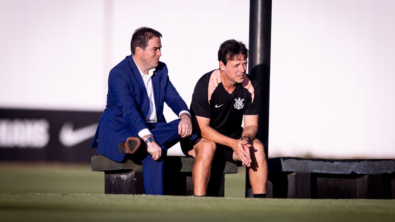 Debandada? Veja jogadores que podem deixar o Corinthians no meio do ano