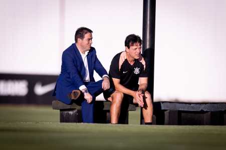 Marcelo Paz e Fernando Diniz no CT Joaquim Grava