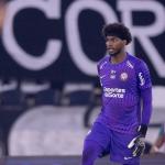 Hugo Souza, do Corinthians, revela papel de parede inusitado e expectativa por convocação