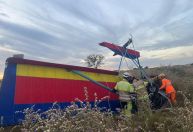 Ultraleve cai logo após decolagem, e piloto é resgatado em estado grave em MG